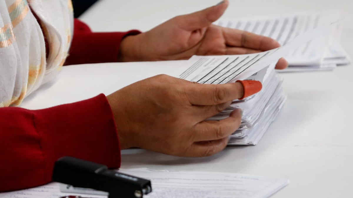 Inicia verificación para detectar firmas irregulares, duplicadas, de muertos o presos