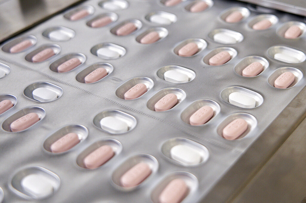 Israel se sumará a la lista de países que usará la pastilla contra covid-19 de Pfizer. (AP)