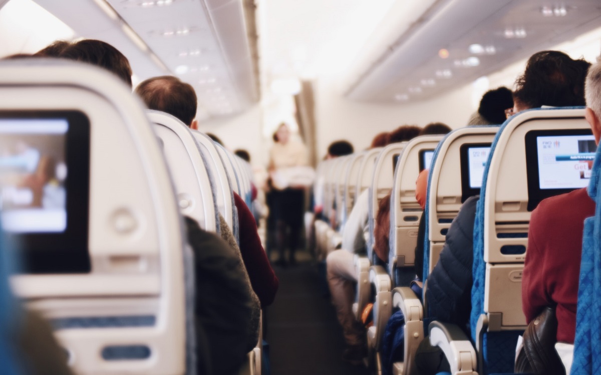 Las agresiones por parte de pasajeros se han incrementado en las aerolíneas de EU. | Unsplash