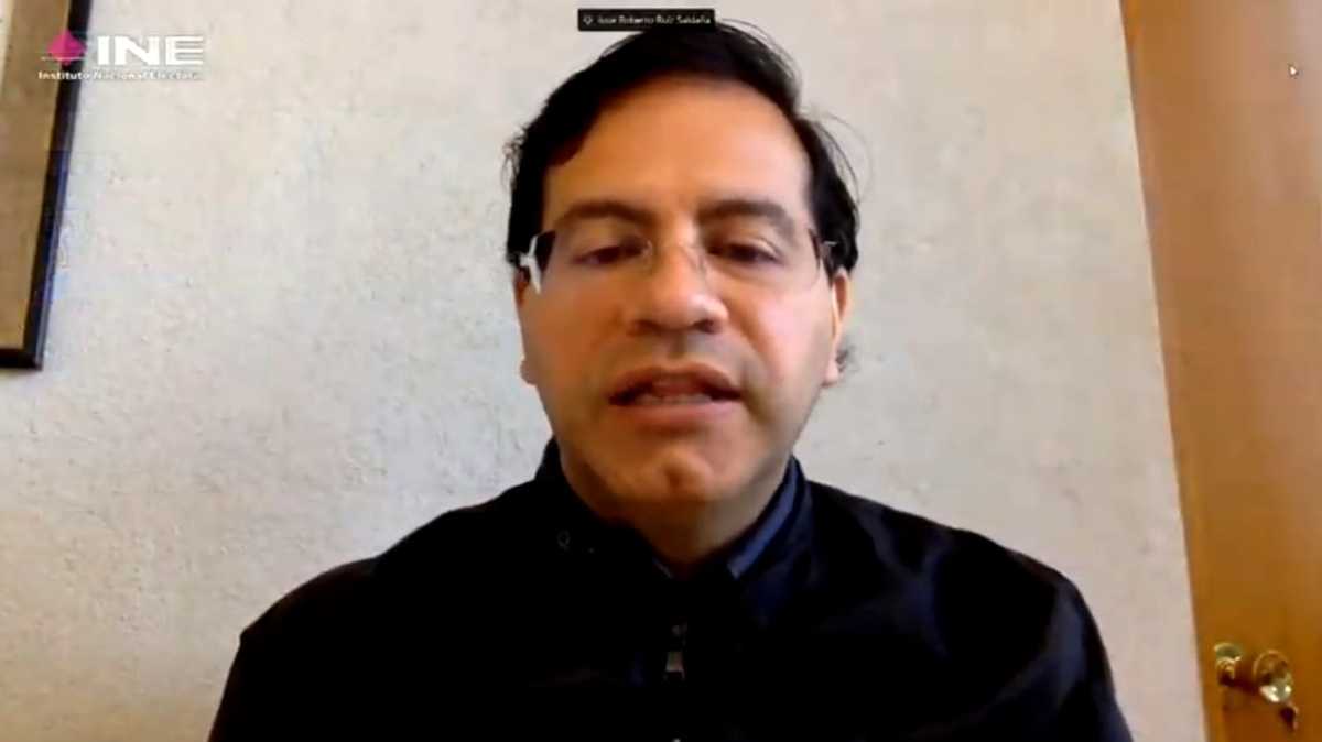 José Roberto Ruiz Saldaña, consejero electoral (Central Electoral)