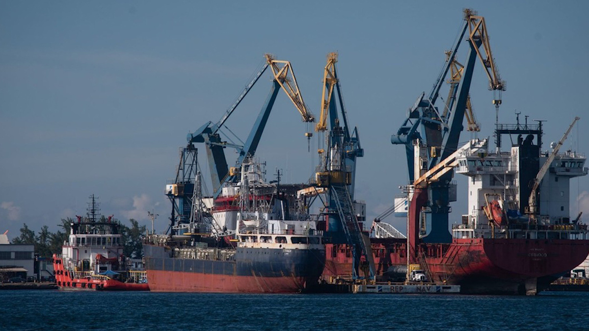 Ministro de la Corte propone revisar ampliación del Puerto de Veracruz