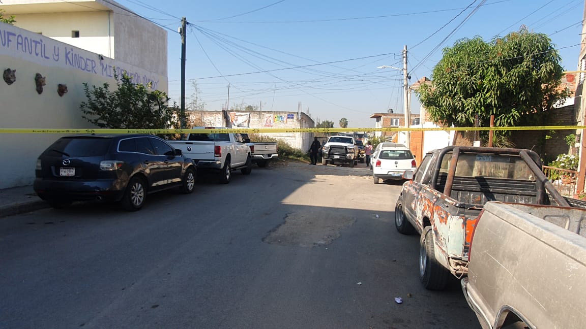 El tractocamión fue recuperado en un terreno bardeado de la colonia El Pacífico. (Juan Carlos Munguía)