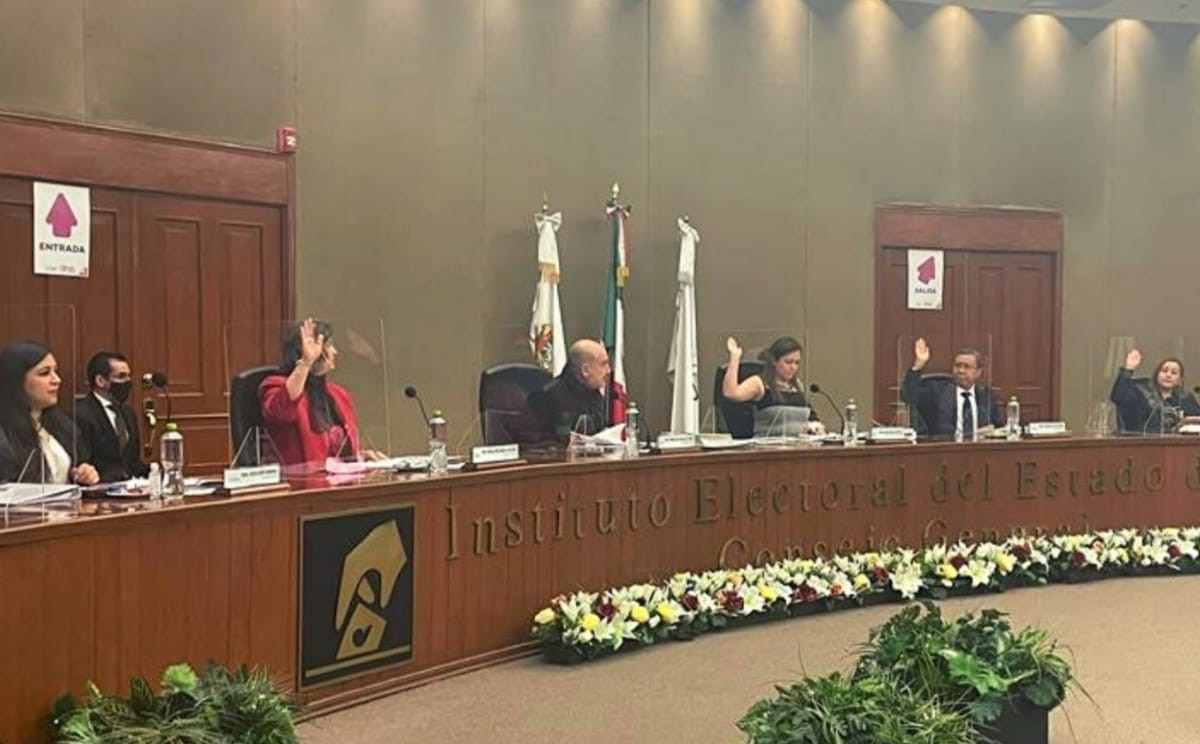 El INE nombrará a los interventores para cerrar sus cuentas y verificar que no dejen pendientes. (Especial)
