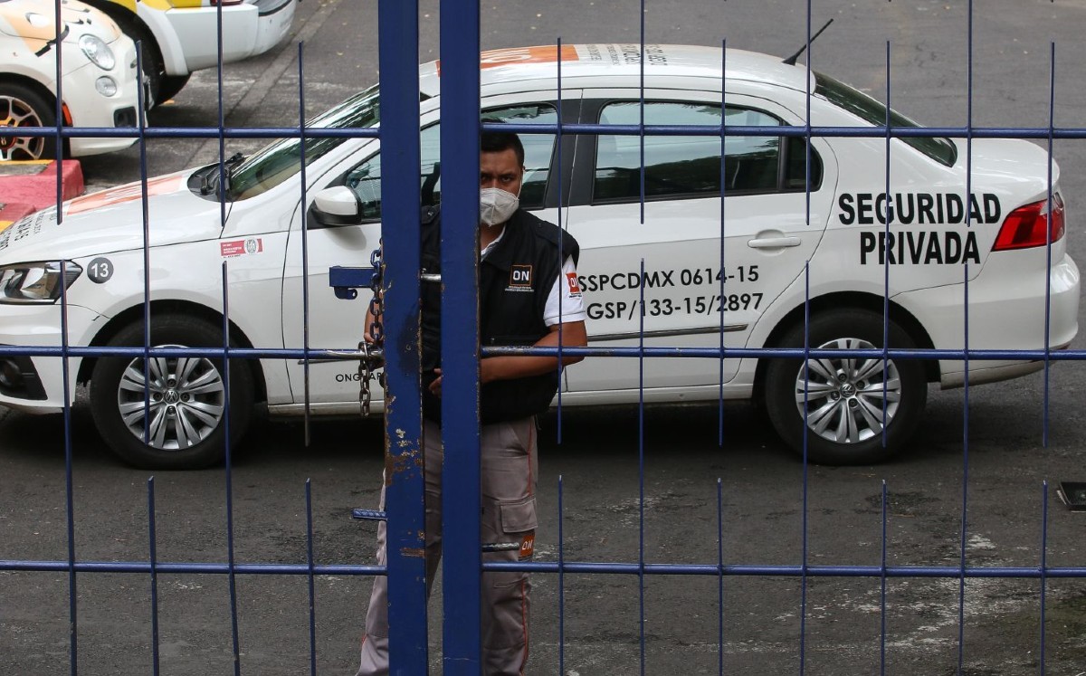 Los índices de inseguridad desde hace tres sexenios detonaron el crecimiento de las empresas privadas. | Cuartoscuro