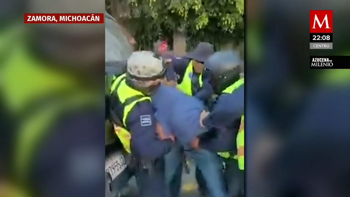 Policías de Zamora someten a conductor
