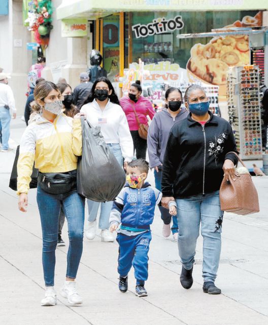 La nueva cepa es más infecciosa y menos grave. Leonel Rocha