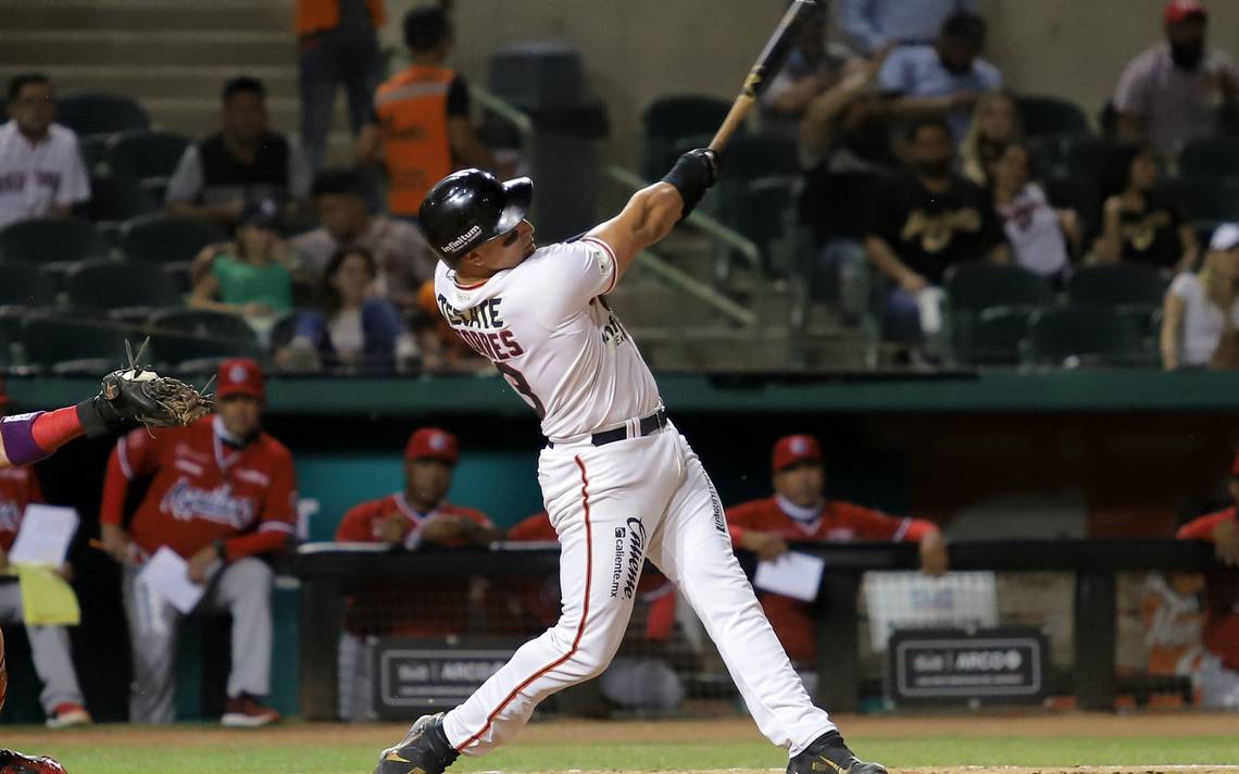 Nick Torres llega a Sultanes de Monterrey (Cortesía Naranjeros)
