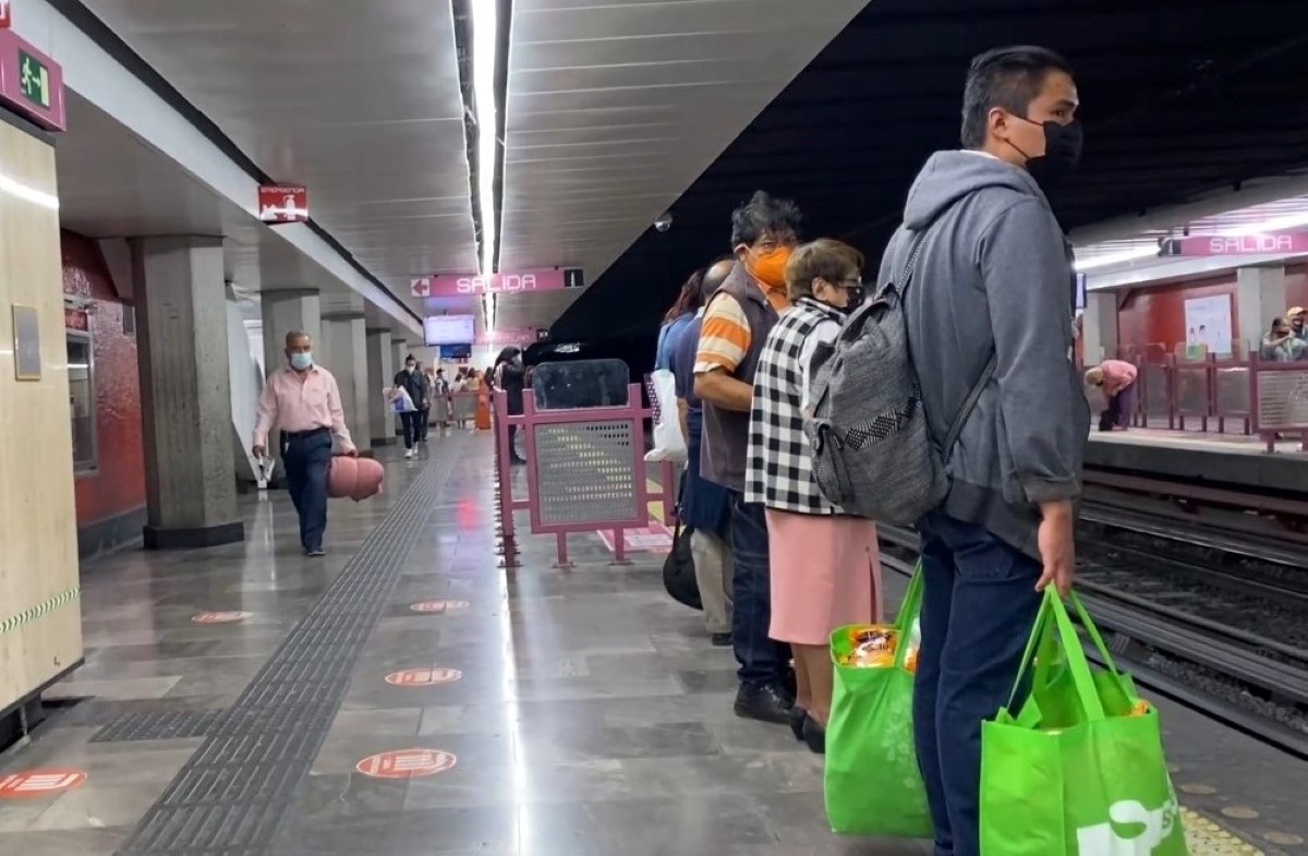 El Metro de CdMx permitirá el acceso con objetos voluminosos por Día de Reyes. | Especial