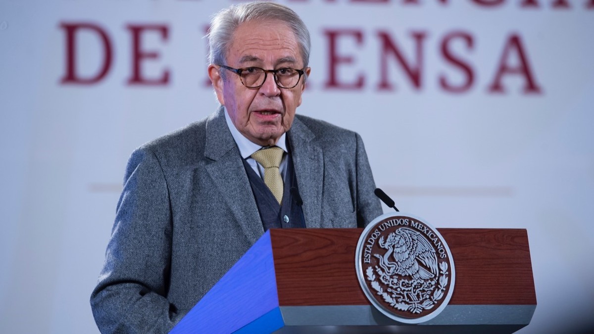 El secretario de Salud dijo que no es necesario saber si covid-19 es de variante ómicron en niños. (Especial)