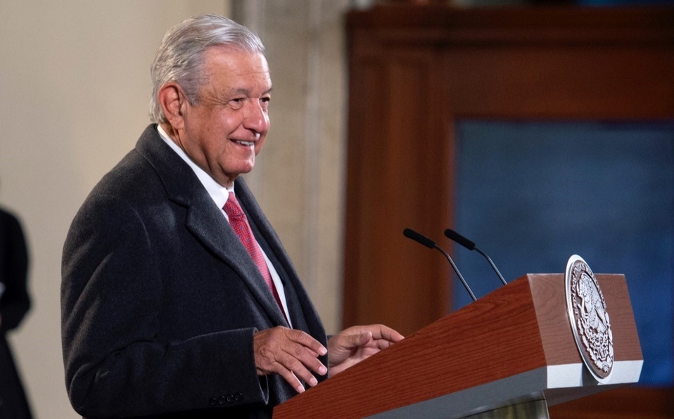 AMLO asegura que no hay tráfico de notarías en CdMx
