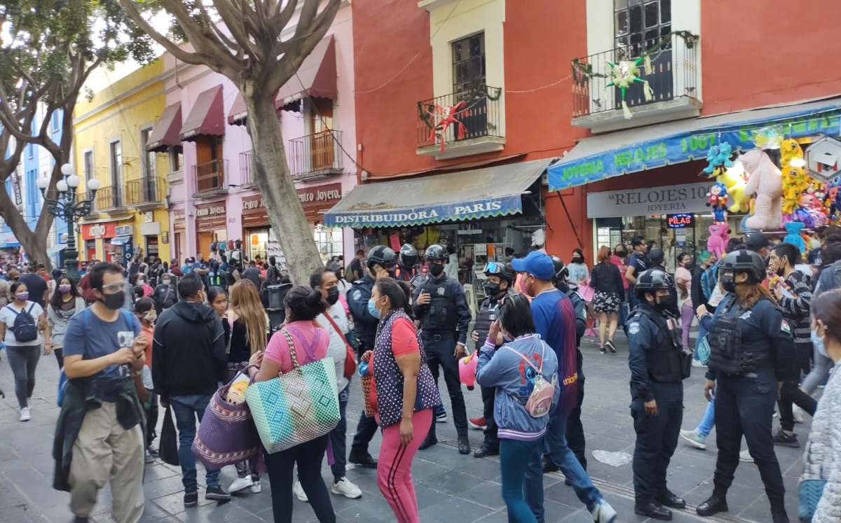 Despliegan a elementos de SSC para evitar instalación de ambulantes | Andrés Lobato