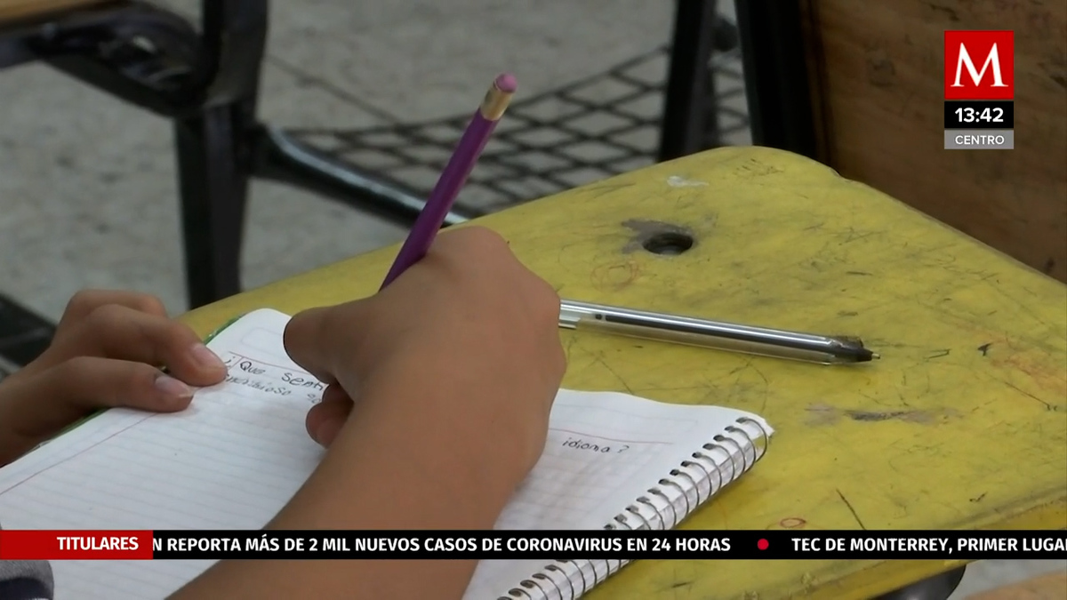 Estudiantes no serán dados de baja por no contar con un teléfono