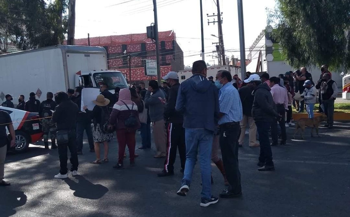 "No tendríamos por qué estar afectando a terceros si el ayuntamiento cumple con sus obligaciones", aseguraron.