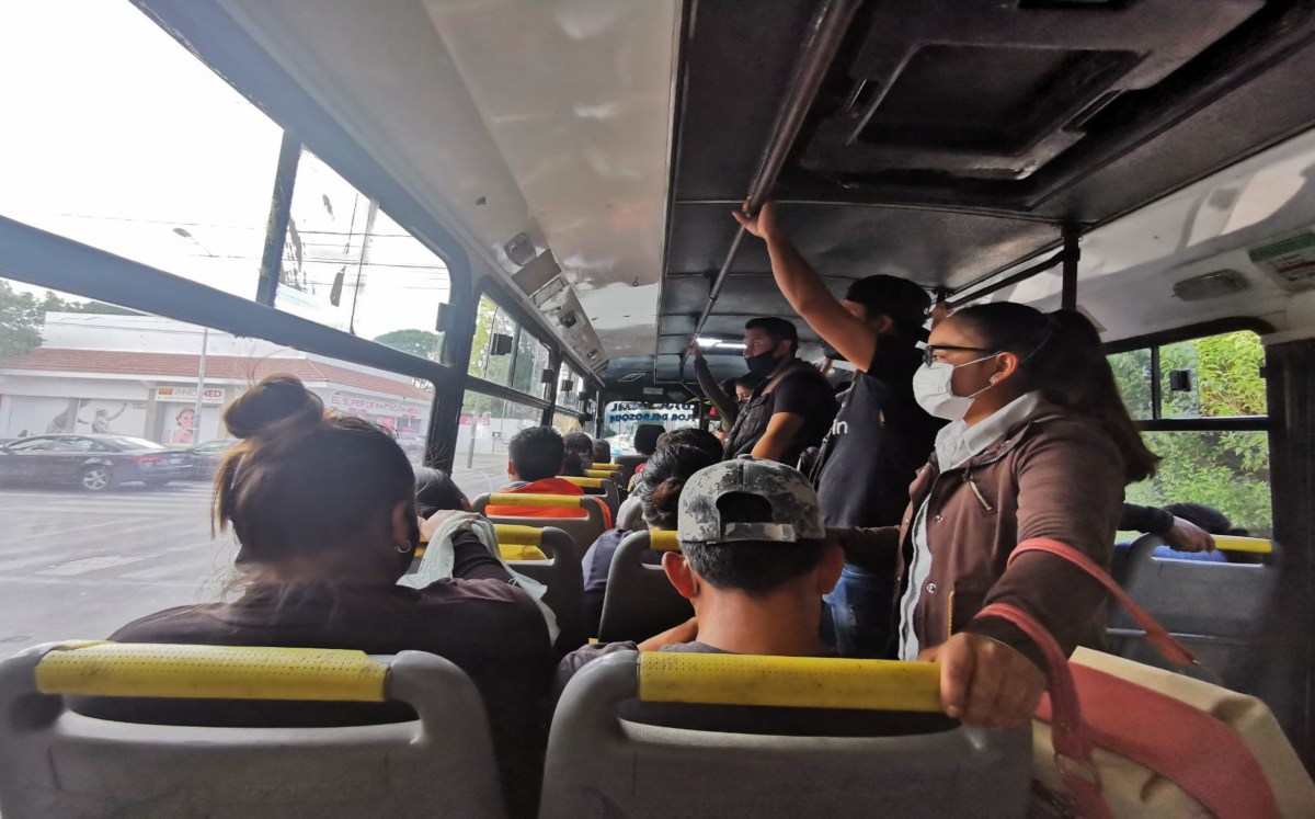 Barbosa deja en 'congeladora' Ley de Movilidad | Melanie Torres