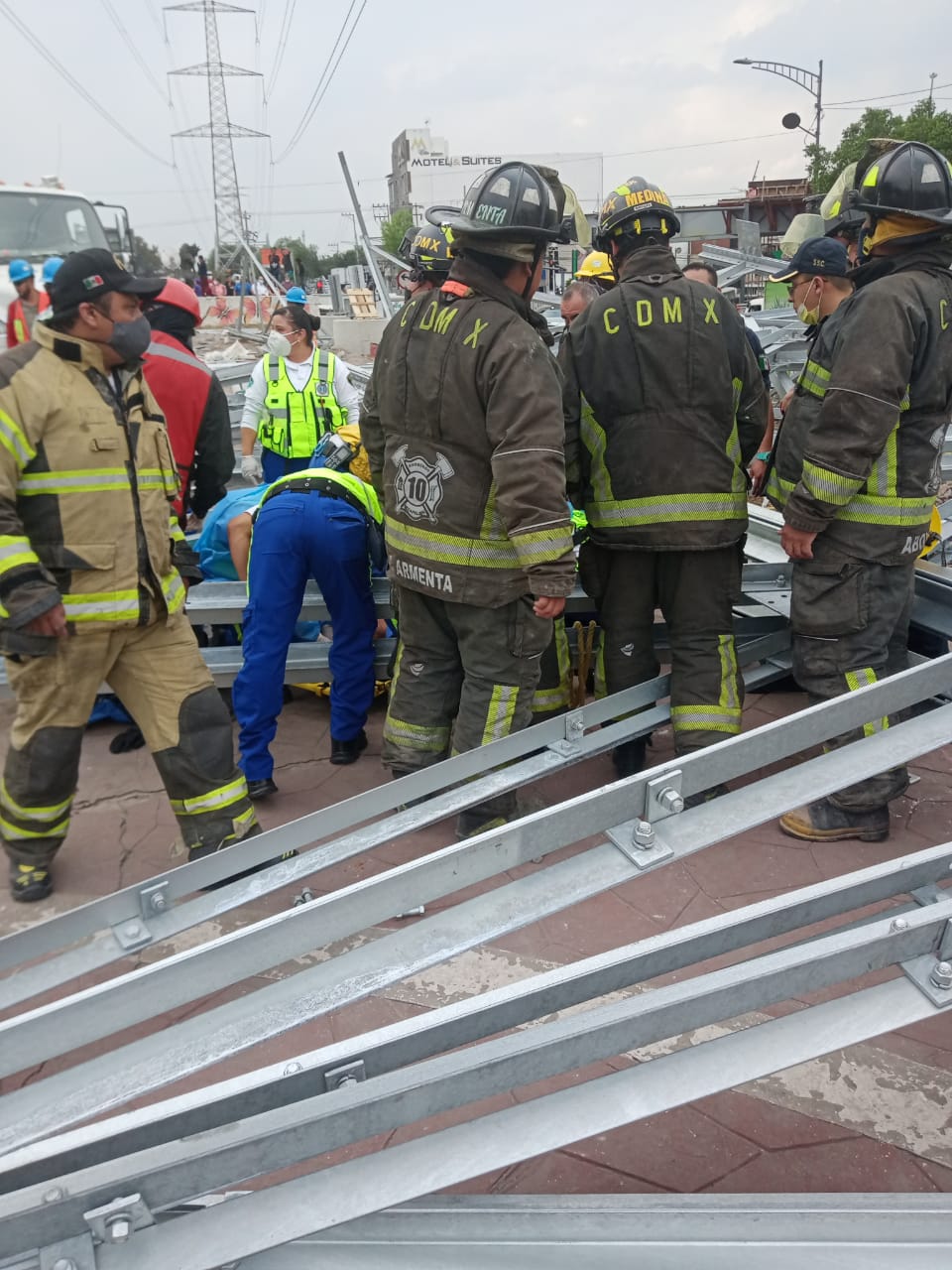 Colapso la estructura ubicada a la altura de Ermita | Especial