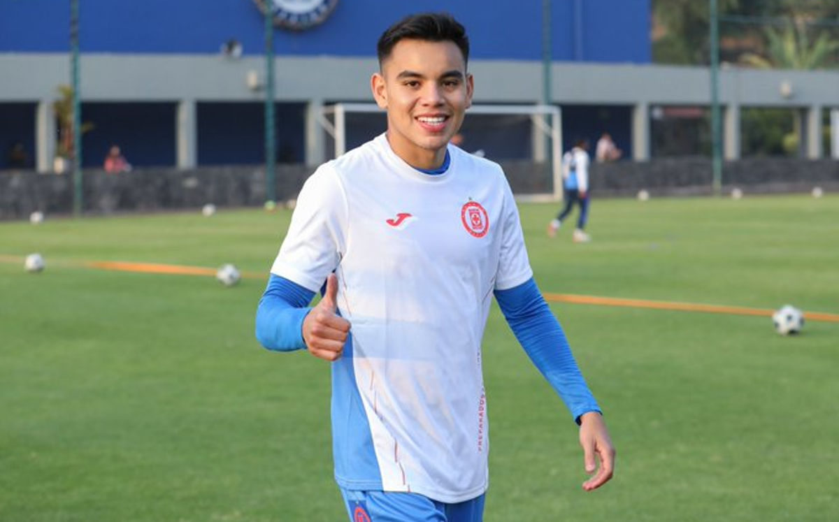 Cruz Azul hace oficial la incorporación de Carlos Rodríguez (Twitter)