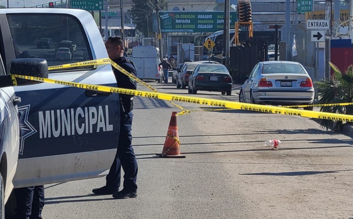 La Policía municipal reportó el contenido de las bolsas. (Especial)