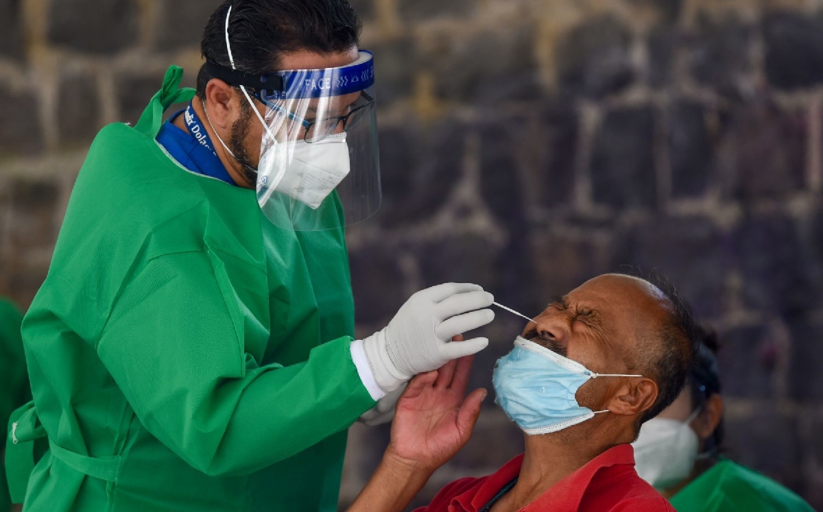 Las pruebas rápidas detectan una porción de la proteína del virus y ésta no es exactamente la misma. | Cuartoscuro