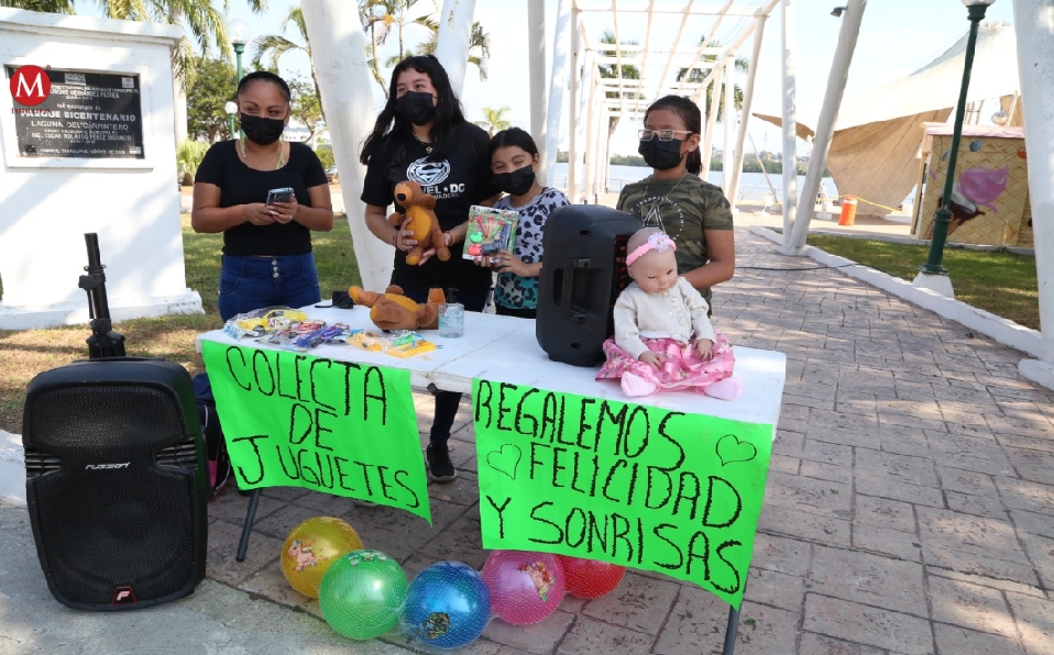 Recolectan juguetes para repartirlos en colonias de Tampico (Yazmín Sánchez)