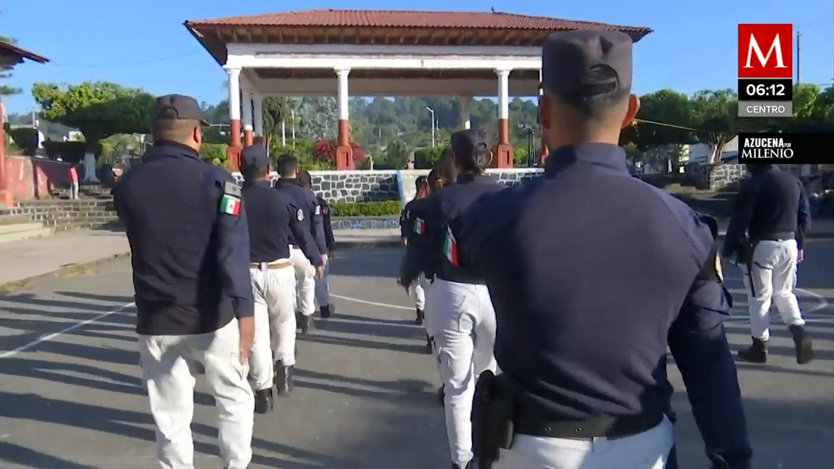 Reconocen a 17 policías comunitarias indígenas en Michoacán