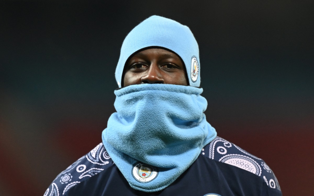 Benjamin Mendy, acusado de siete violaciones, es puesto en libertad bajo fianza (AFP)