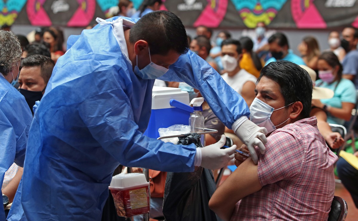 A unos días del primer aniversario de vacunación covid en Jalisco (Fernando Carranza)