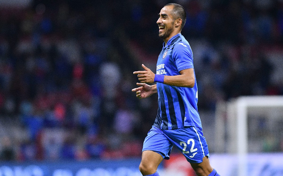 Rafael Baca marca golazo en triunfo de Cruz Azul sobre Xolos (Imago7)