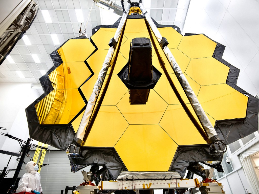 El telescopio James Webb fue instalado por completo en el espacio | AFP