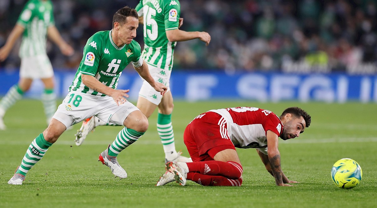 Andrés Guardado supera a Hugo Sánchez como el mexicano con más partidos en Europa