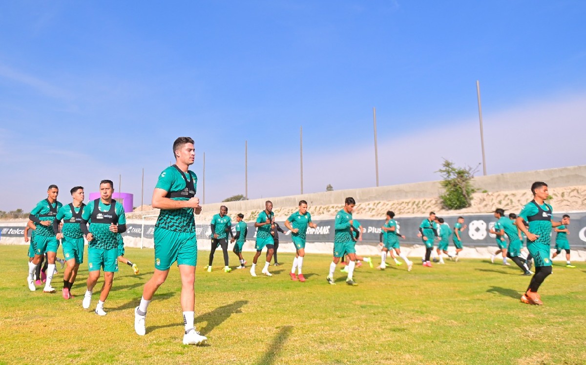 Club León entrenando / Especial