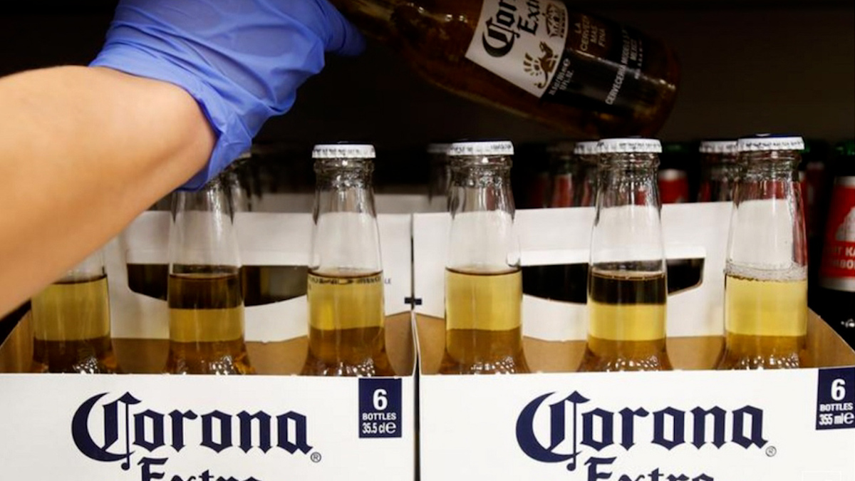 Por escasez de vidrio, las cervezas Corona y Modelo costarán más