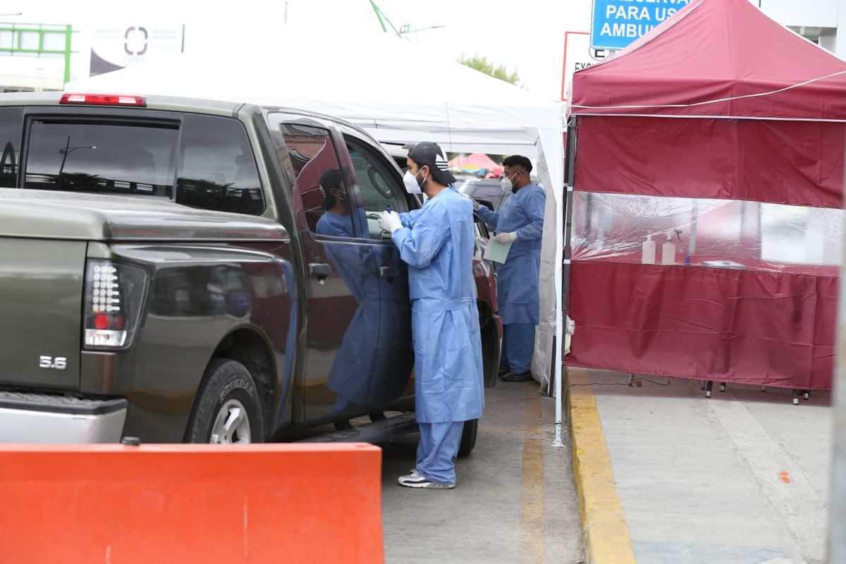 Pruebas rápidas en automóvil en Pachuca. (Jorge Sánchez)