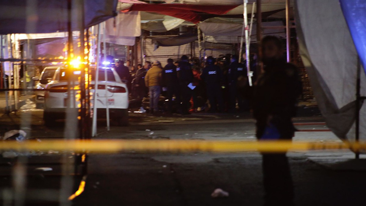Atacan a mujeres a bordo de su auto en Tepito