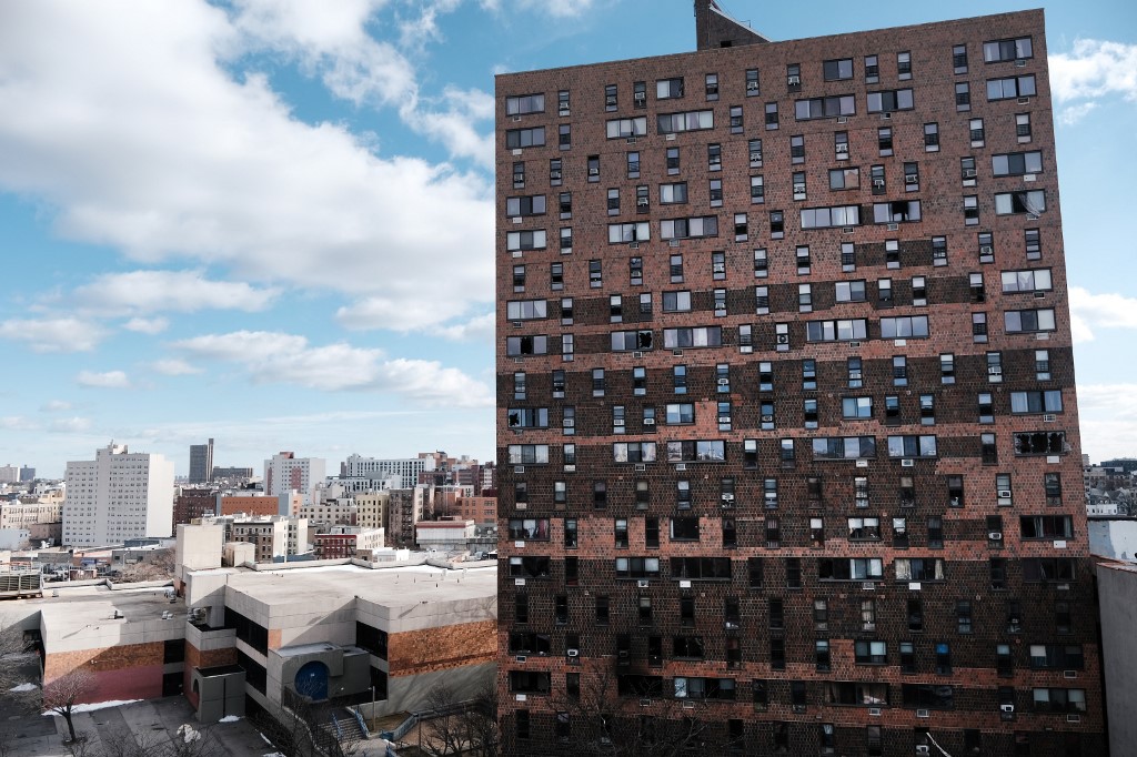 El incendio en el edificio residencial del Bronx dejó 17 muertos. (AFP)