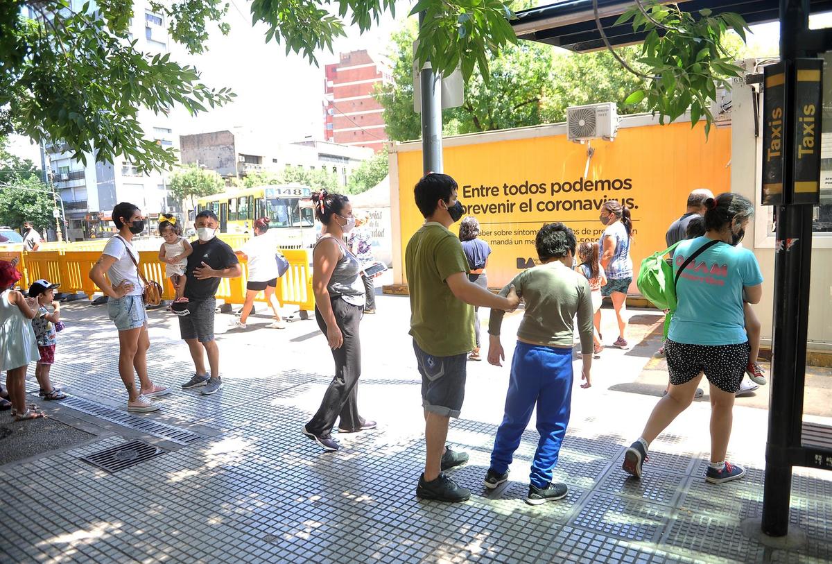 La ola de calor en Argentina ha dejado apagones en Buenos Aires. (EFE)