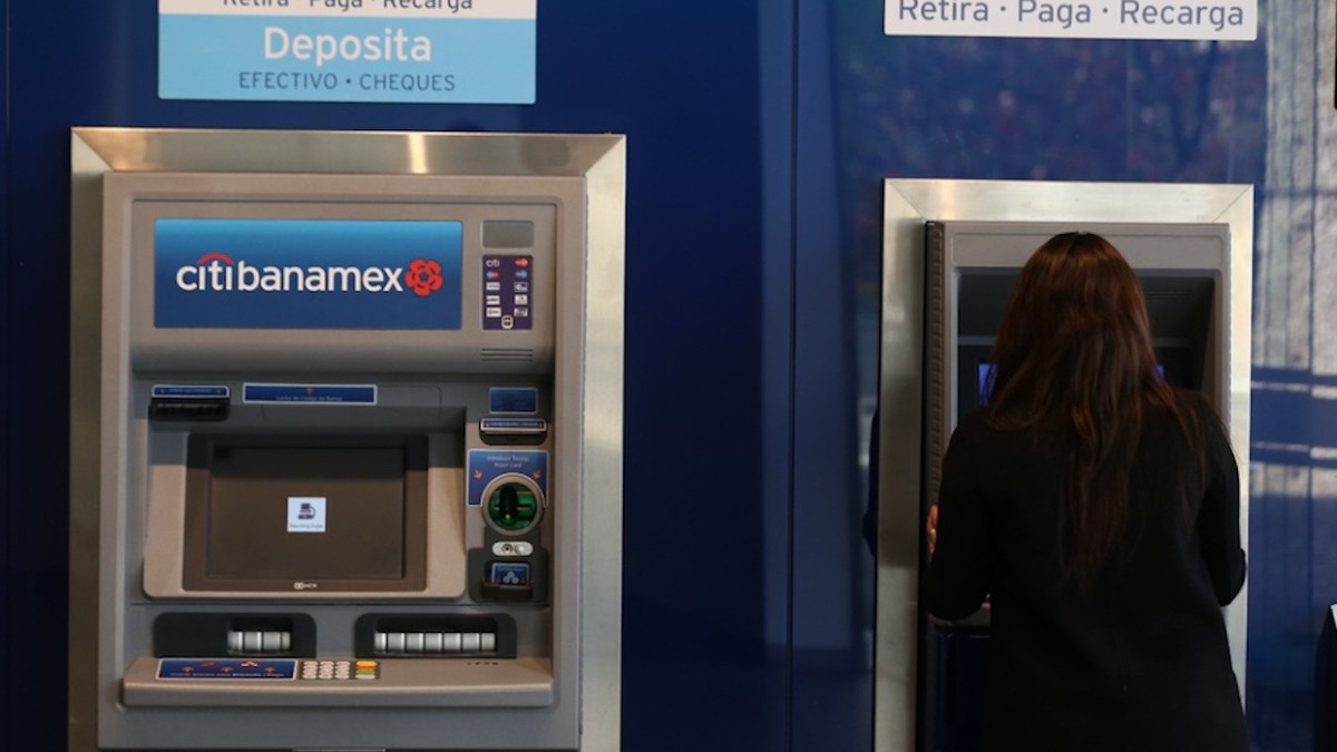 ¿Cómo afectará a los clientes de Citibanamex su salida del negocio de banca de consumo?