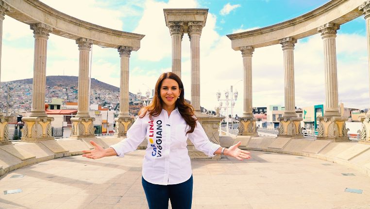 Carolina Viggiano Austria, precandidata a la gubernatura de Hidalgo. (Cortesía)