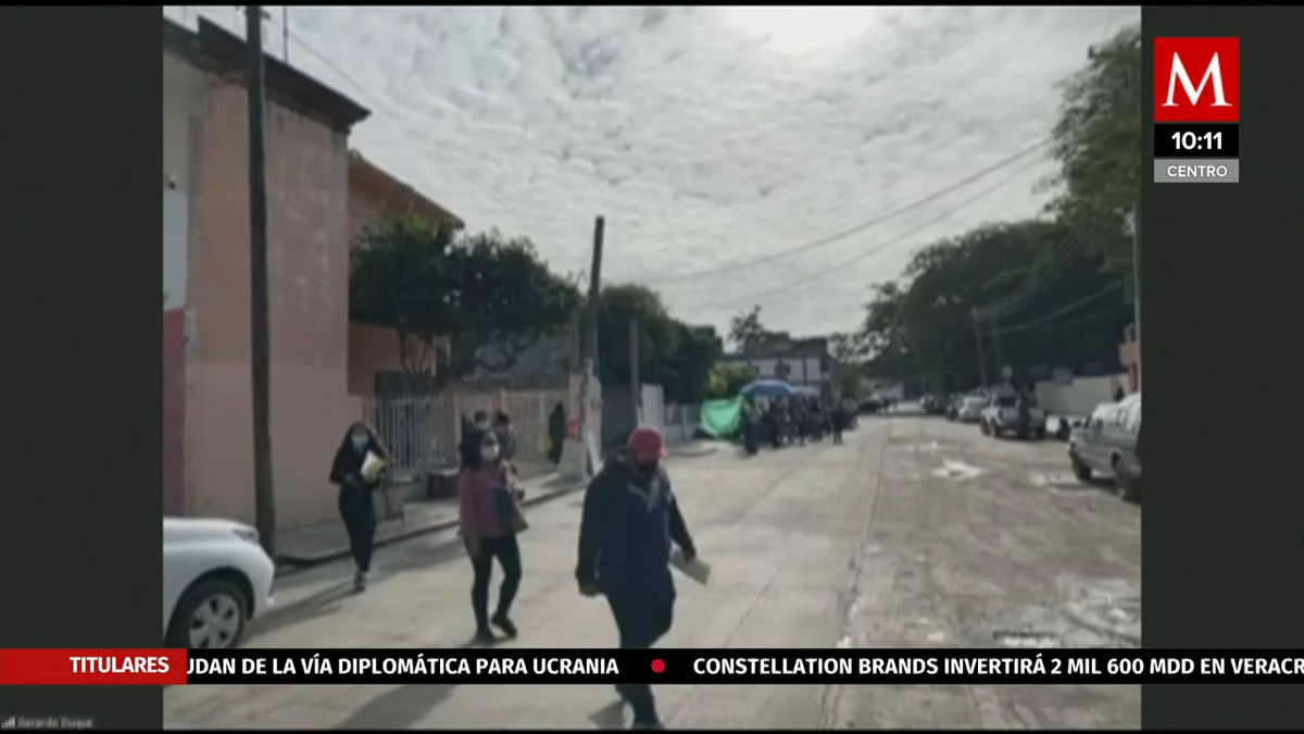 Inicia vacunación de refuerzo a docentes en San Luis Potosí