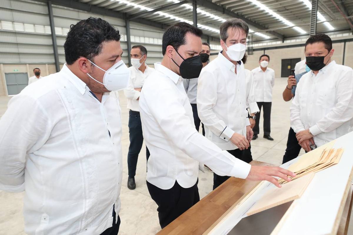 Mauricio Vila inaugura planta de Woodgenix | Especial