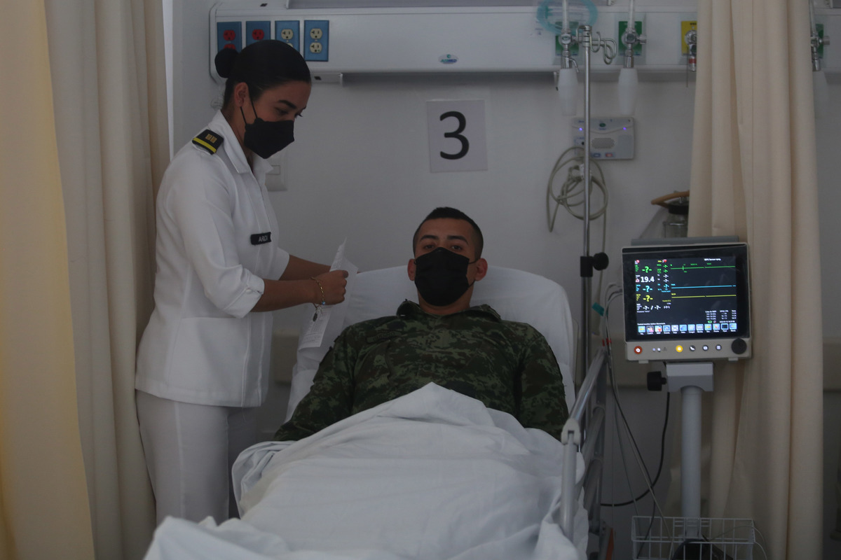 La Teniente enfermera Reina Rosales Ariza, pertenece al Hospital Militar de Zona de Zapopan. (Fernando Carranza)