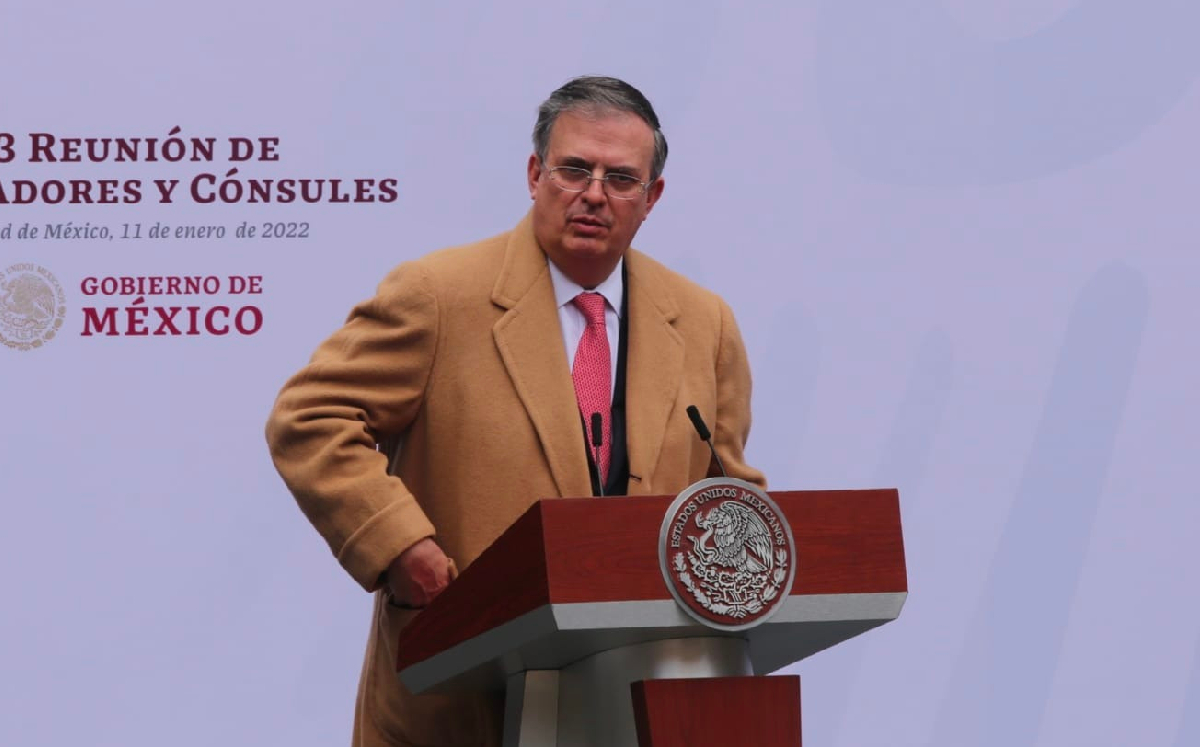 El canciller durante la 33 reunión de embajadores de México en Palacio Nacional. |  Javier Ríos