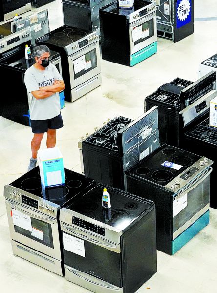 Los precios de los artículos para el hogar contribuyeron a las históricas cifras. AFP