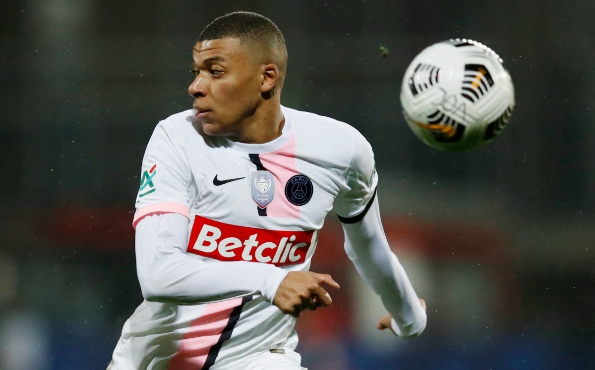 PSG habría realizado nueva oferta de renovación a Mbappé; aumenta propuesta económica (Reuters)