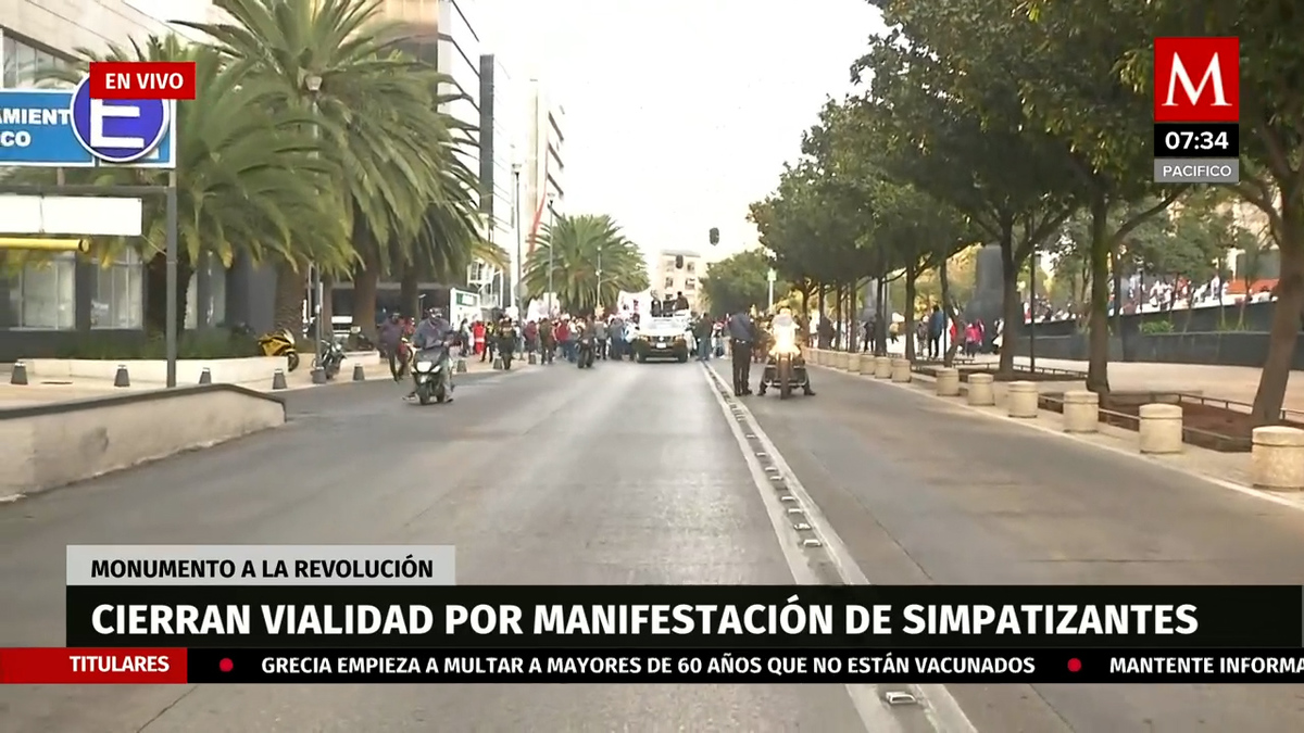 Cierran vialidad en Monumento a la Revolución por manifestación