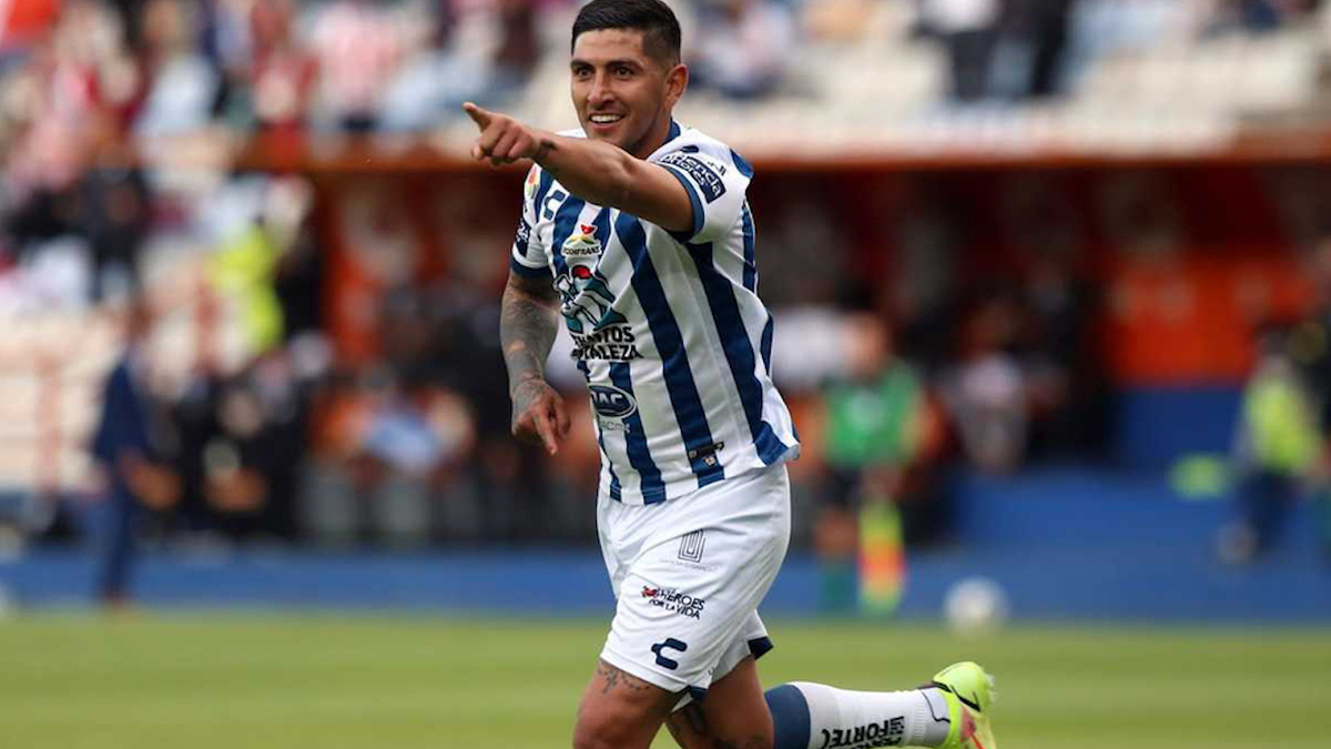 Los Tuzos del Pachuca vencen 2 a 1 a las Chivas del Guadalajara