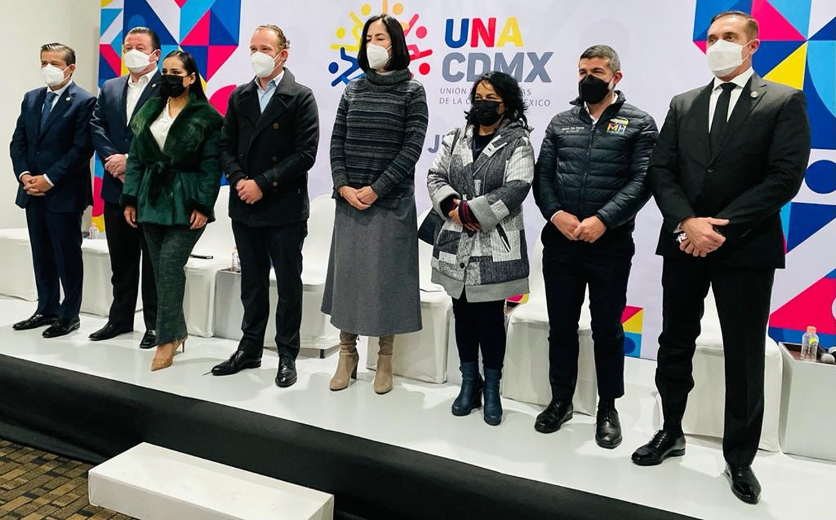 Mauricio Tabe en apoyo de facilitar el acceso a pruebas covid a la comunidad