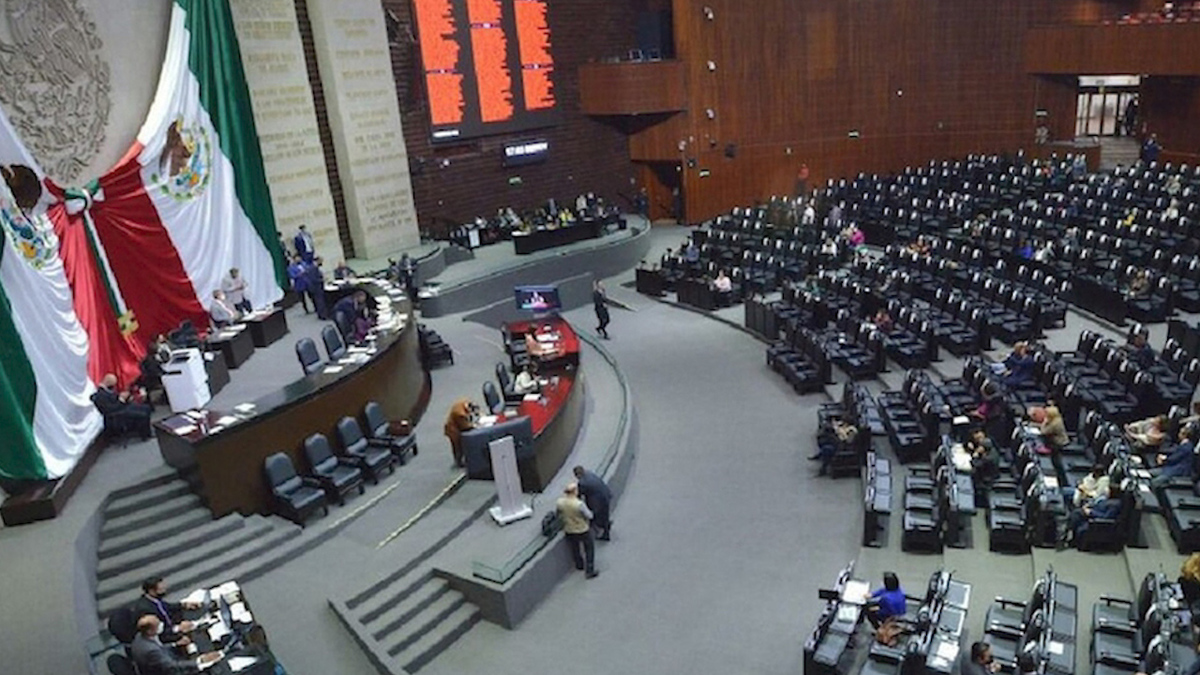 Morena votará reforma eléctrica en marzo