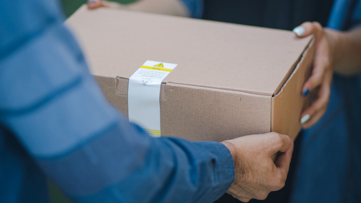 La Oficina Estatal de Correos dijo que ha ordenado medidas más estrictas contra el covid-19. (Unsplash)