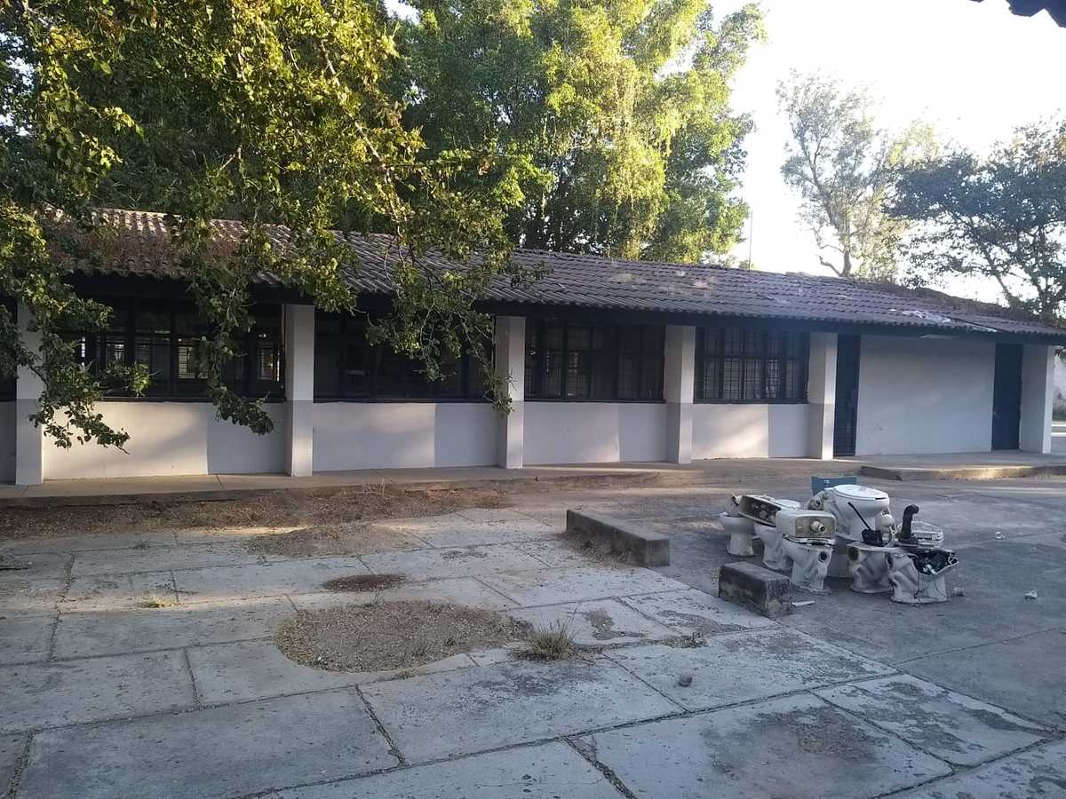 La escuela primaria Ramón Corona ha sufrido robos y vandalismo. (Josefina Ruíz)