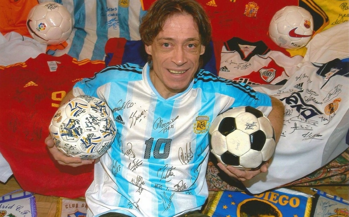 Muere Jesús Ferro, dueño de la pelota más valiosa del mundo (EFE)